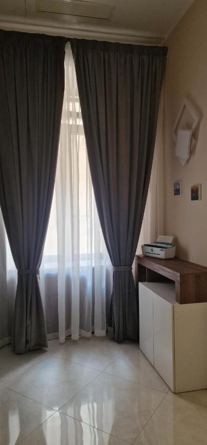 Appartamento B&B La Dimora Di Parthenope ナポリ エクステリア 写真