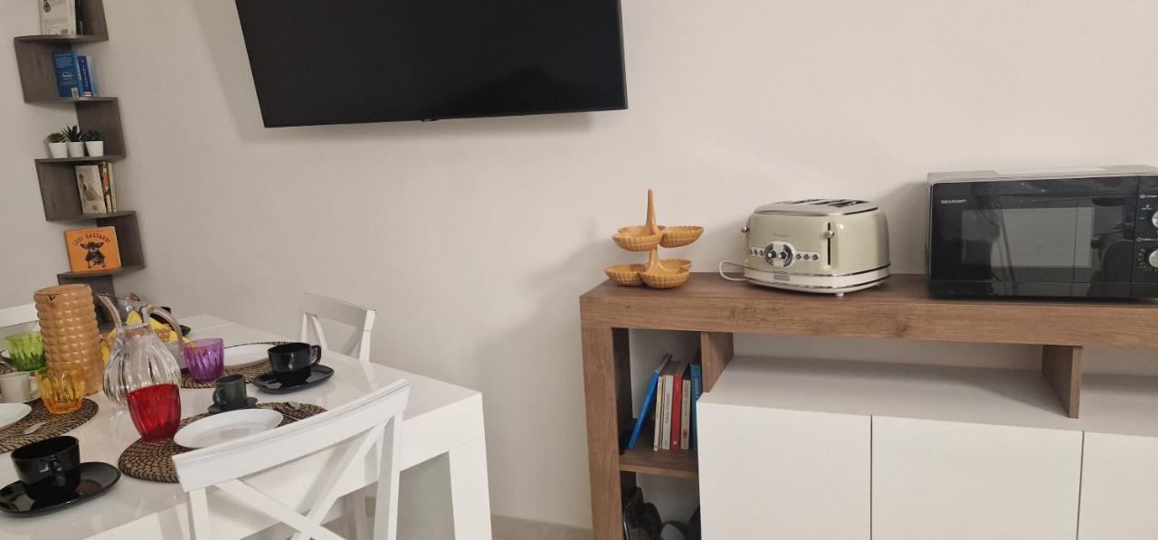 Appartamento B&B La Dimora Di Parthenope ナポリ エクステリア 写真