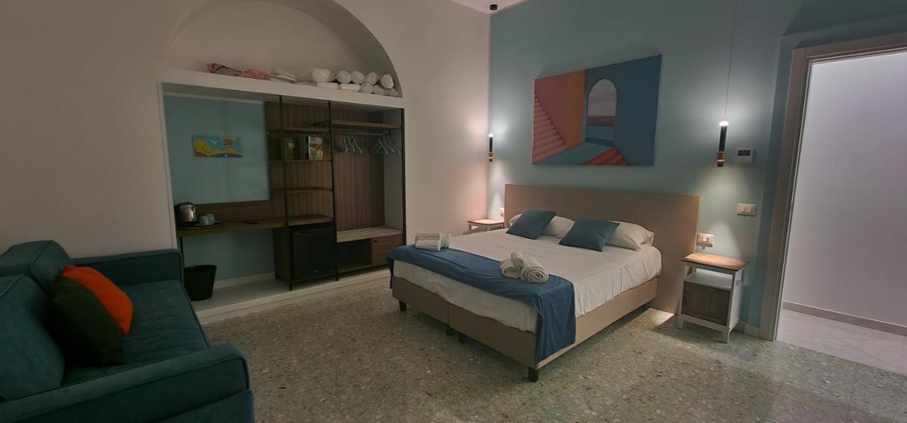 Appartamento B&B La Dimora Di Parthenope ナポリ エクステリア 写真