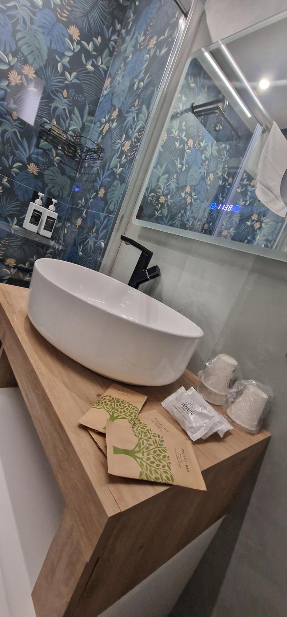 Appartamento B&B La Dimora Di Parthenope ナポリ エクステリア 写真
